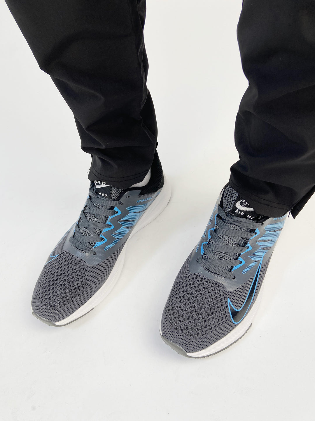 Nike air max trainers air zoom blue and grey