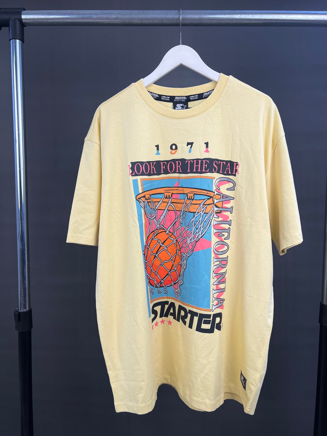 Starter basketball graphic T-shirt in yellow