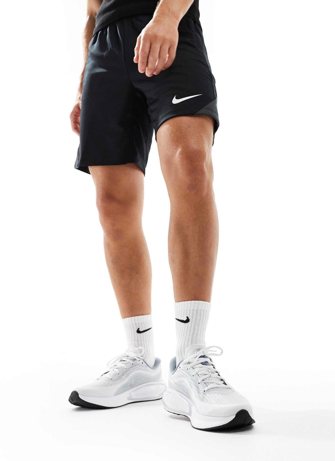 Nike Running Journey Trainers in White and Silver