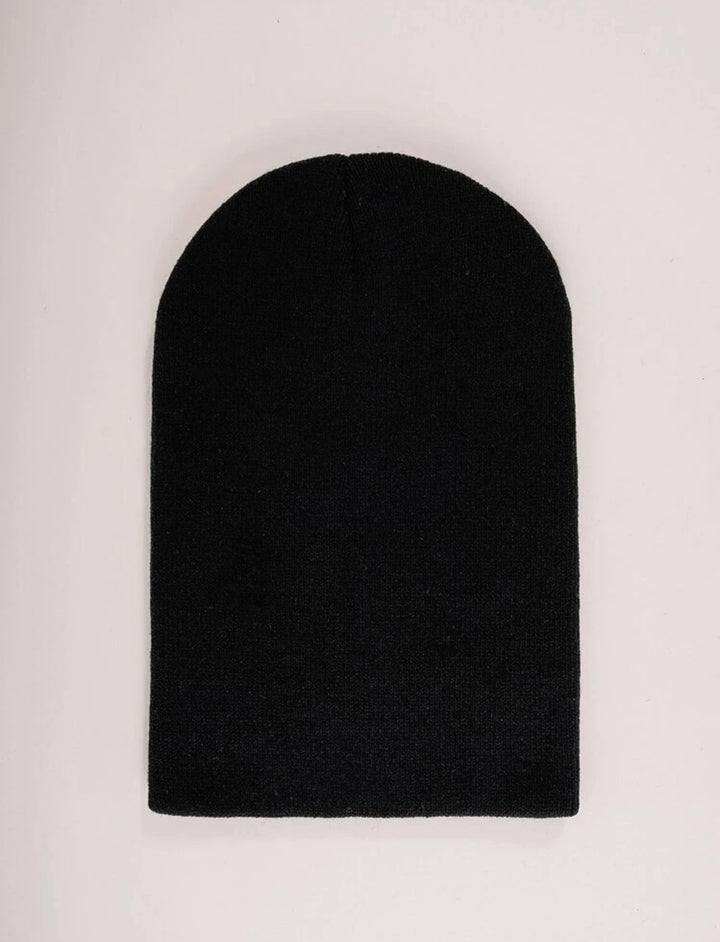 Unisex black knitted beanie
