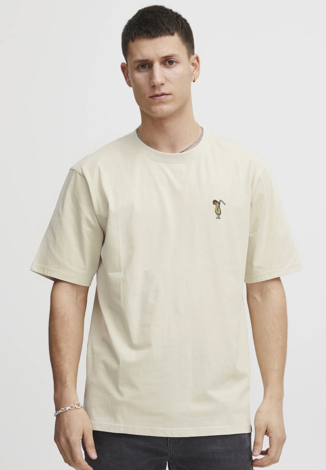 11 project embroidered cocktail t-shirt in beige