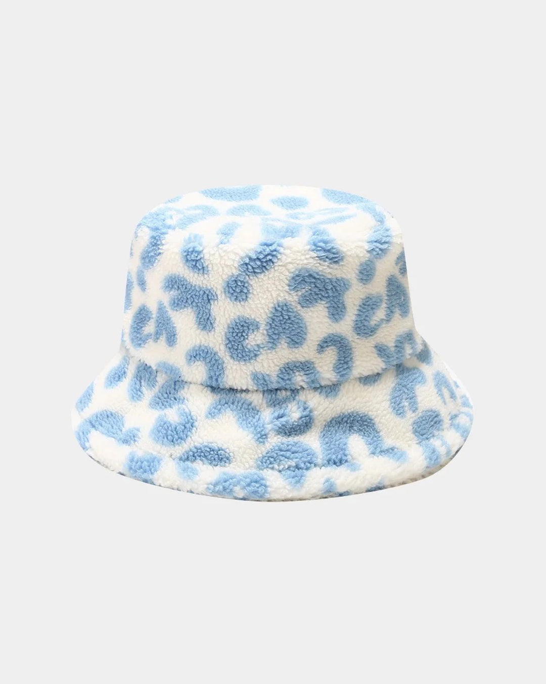 Leopard print bucket hat in blue and white