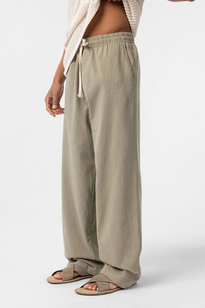 Essence of Life Linen Pants in Mink