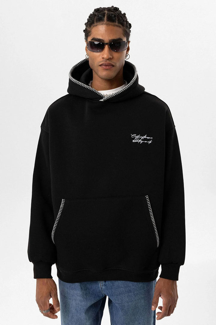 VAMOS CONTRAST STITCH HOODIE IN BLACK