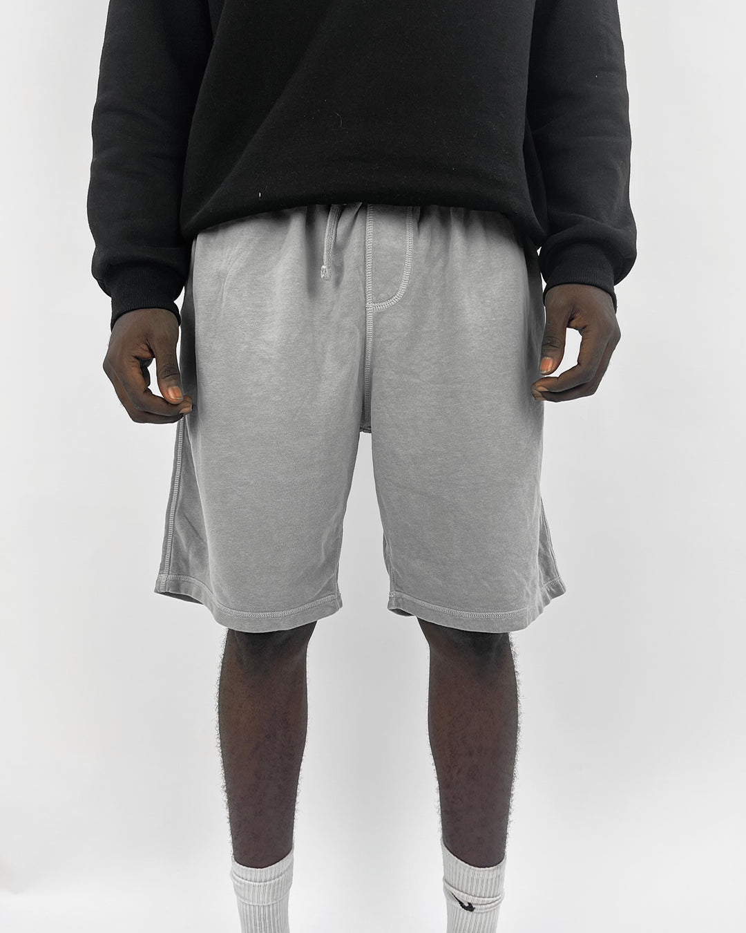 TU sweat shorts in gray