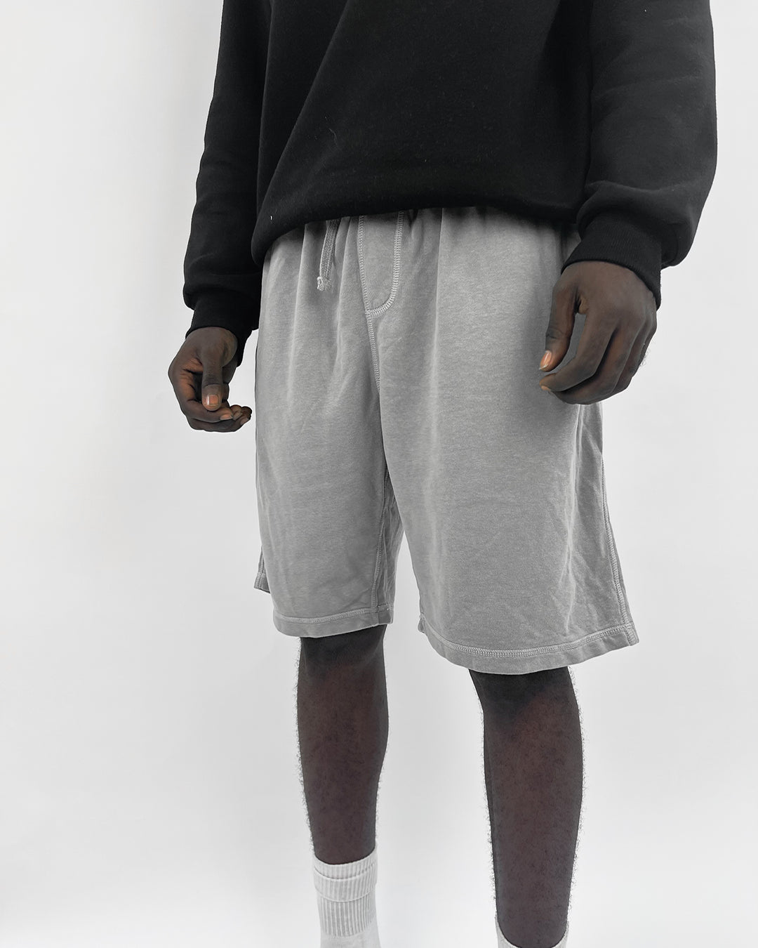 TU sweat shorts in gray