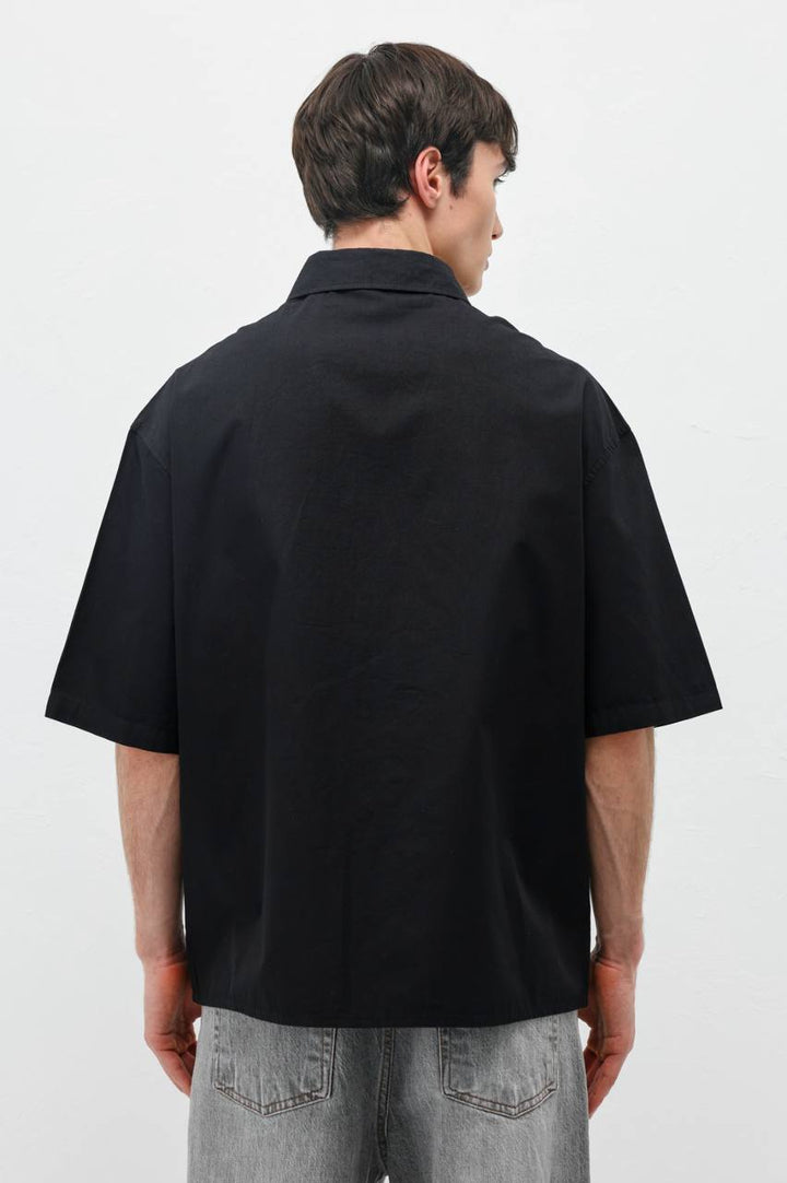 Vamos Oversized Shirt in Black