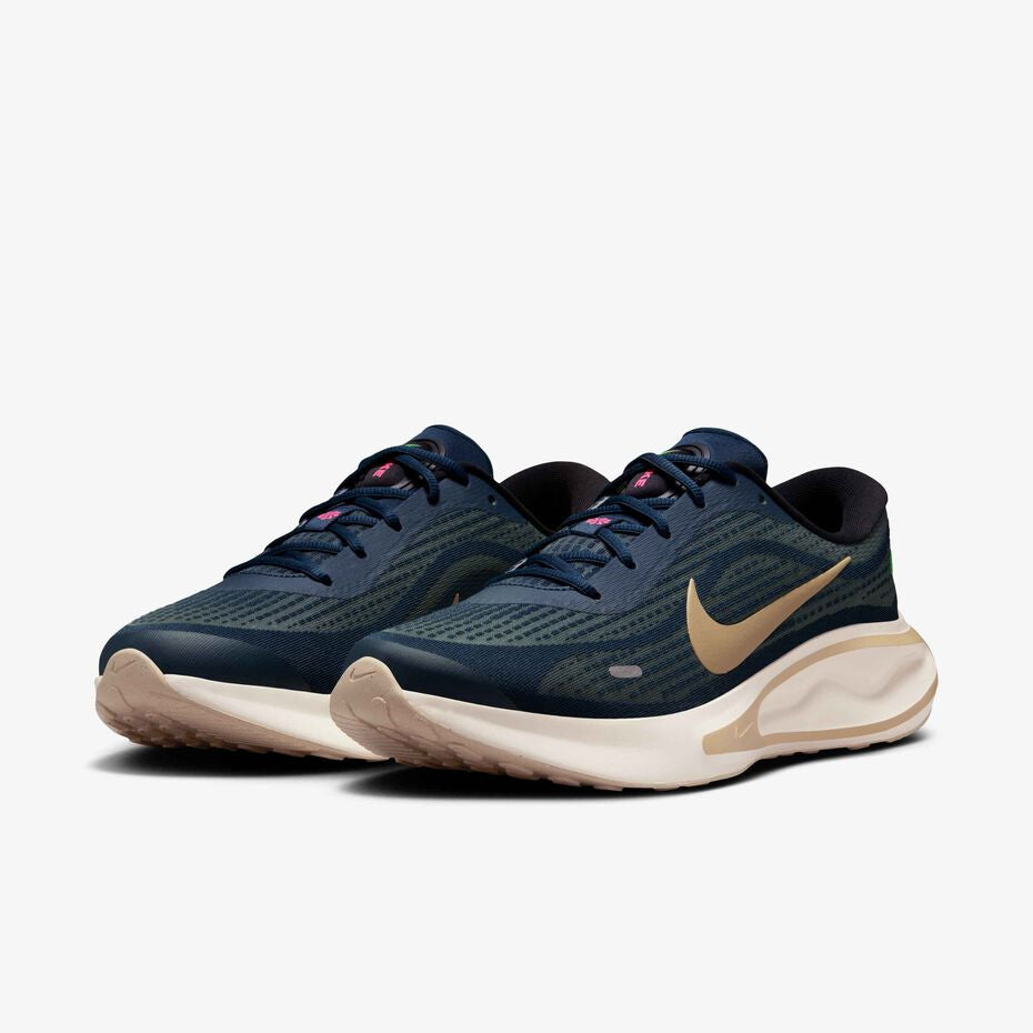 Nike Men’s Journey Run in Armoury Navy