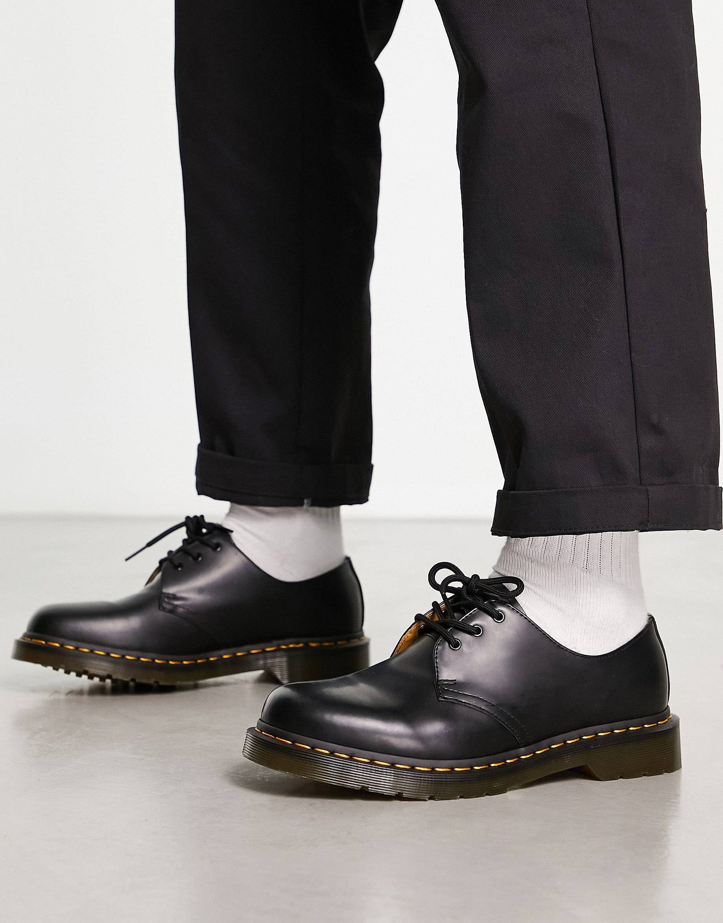 Dr Martens 3 eyed lace up Shoes – Garmisland