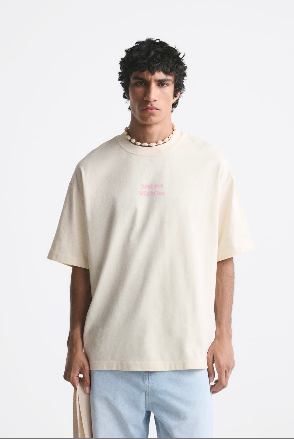 ZARA CONTRAST PRINTED T-SHIRT IN OYSTER WHITE