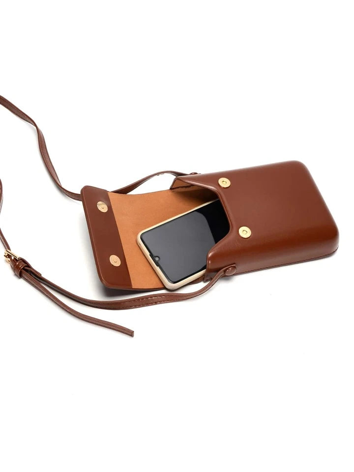 Minimalist Flap Crossbody bag in brown