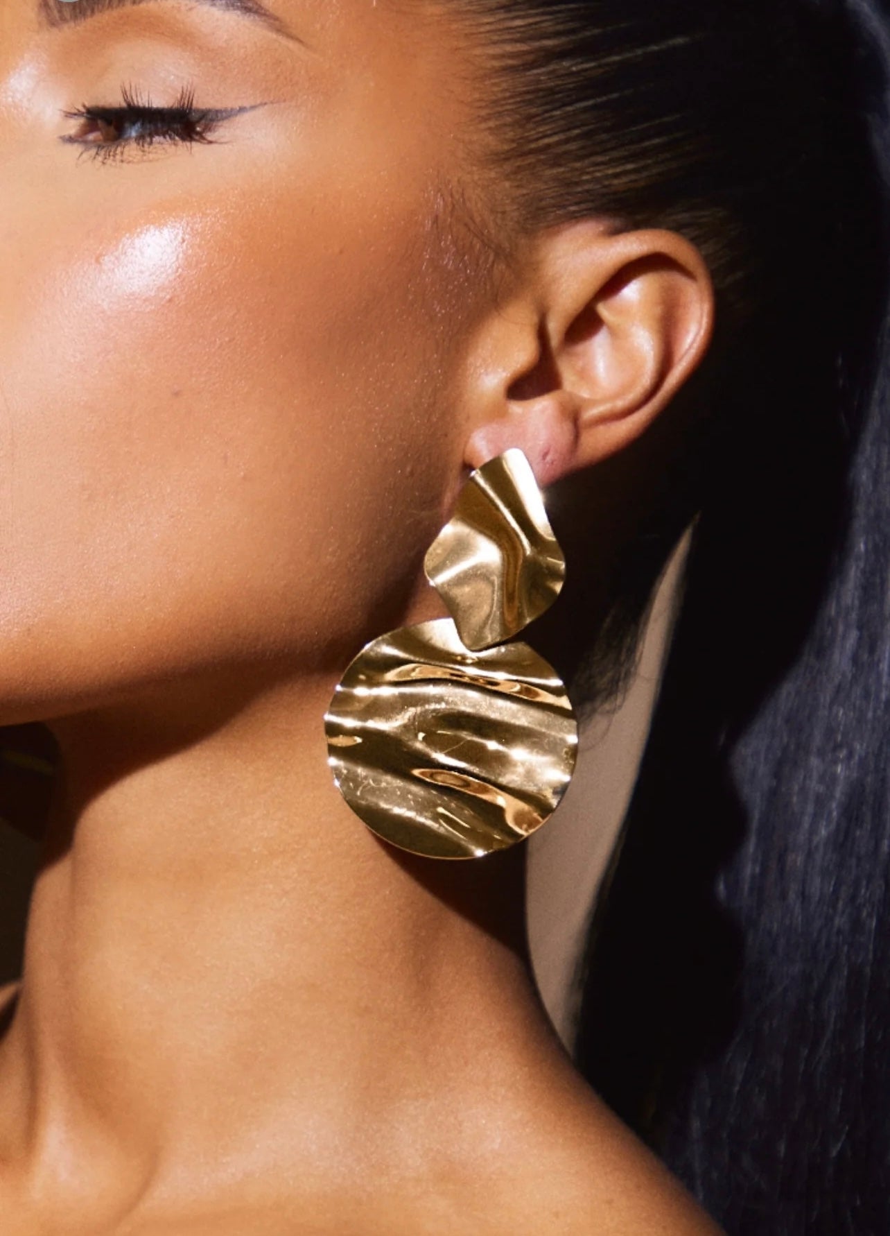 Good Abstract Disc Statement Earrings