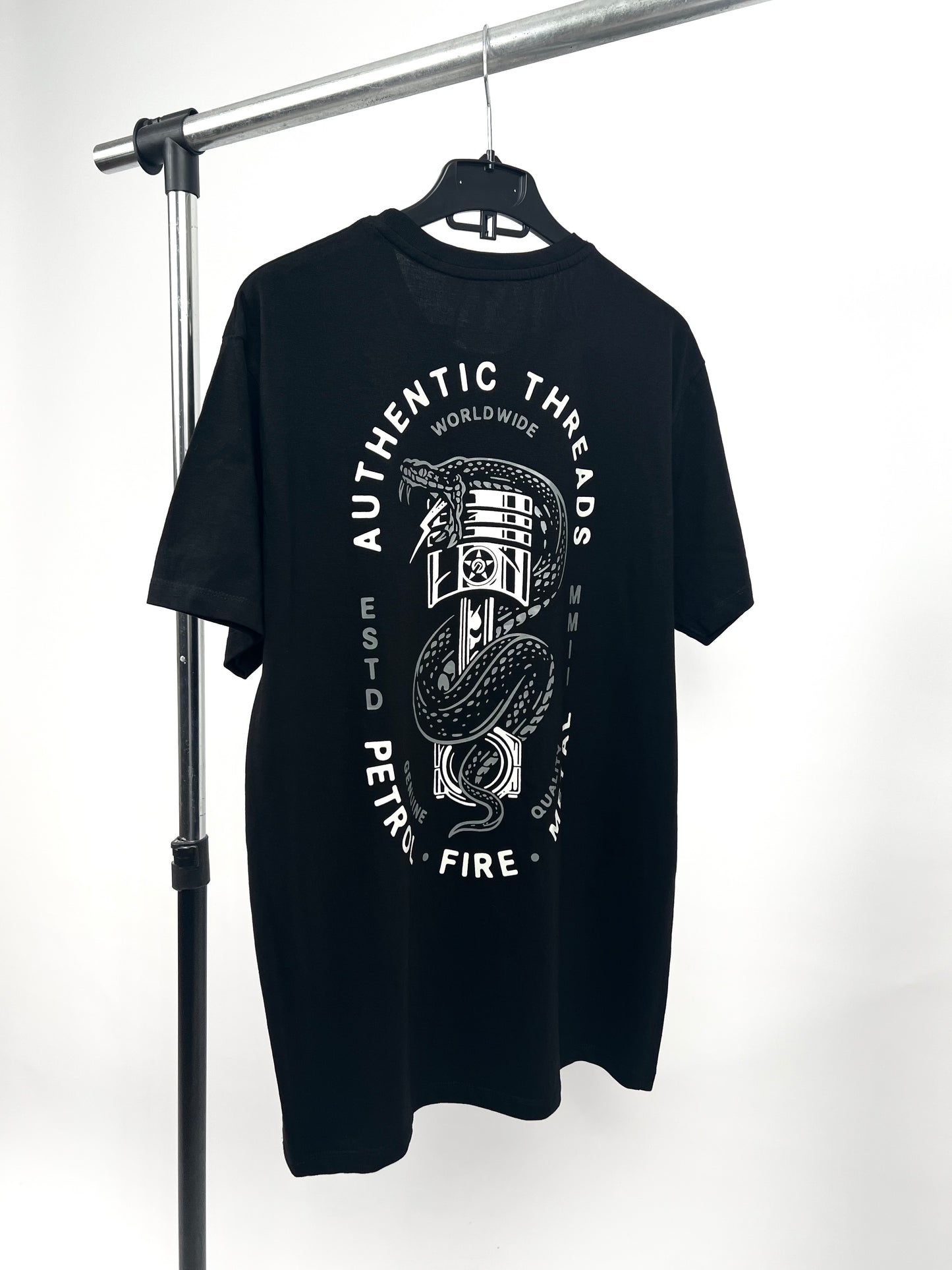 UNIT Viper Backprint T-shirt in black