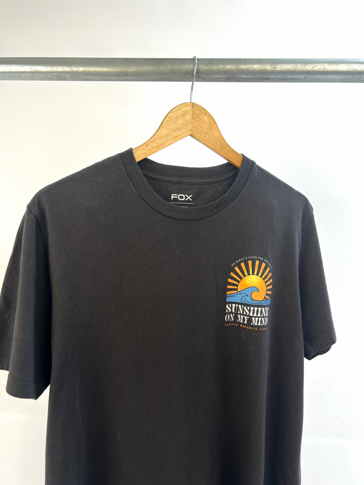 Fox sunshine backprint t-shirt