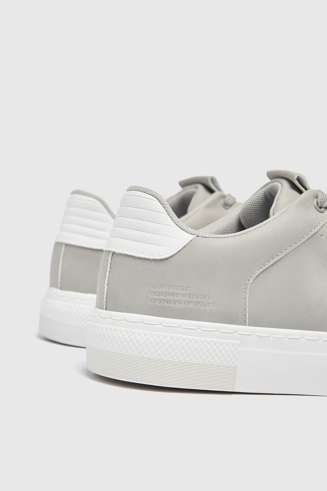 Pull&Bear casual trainers in white