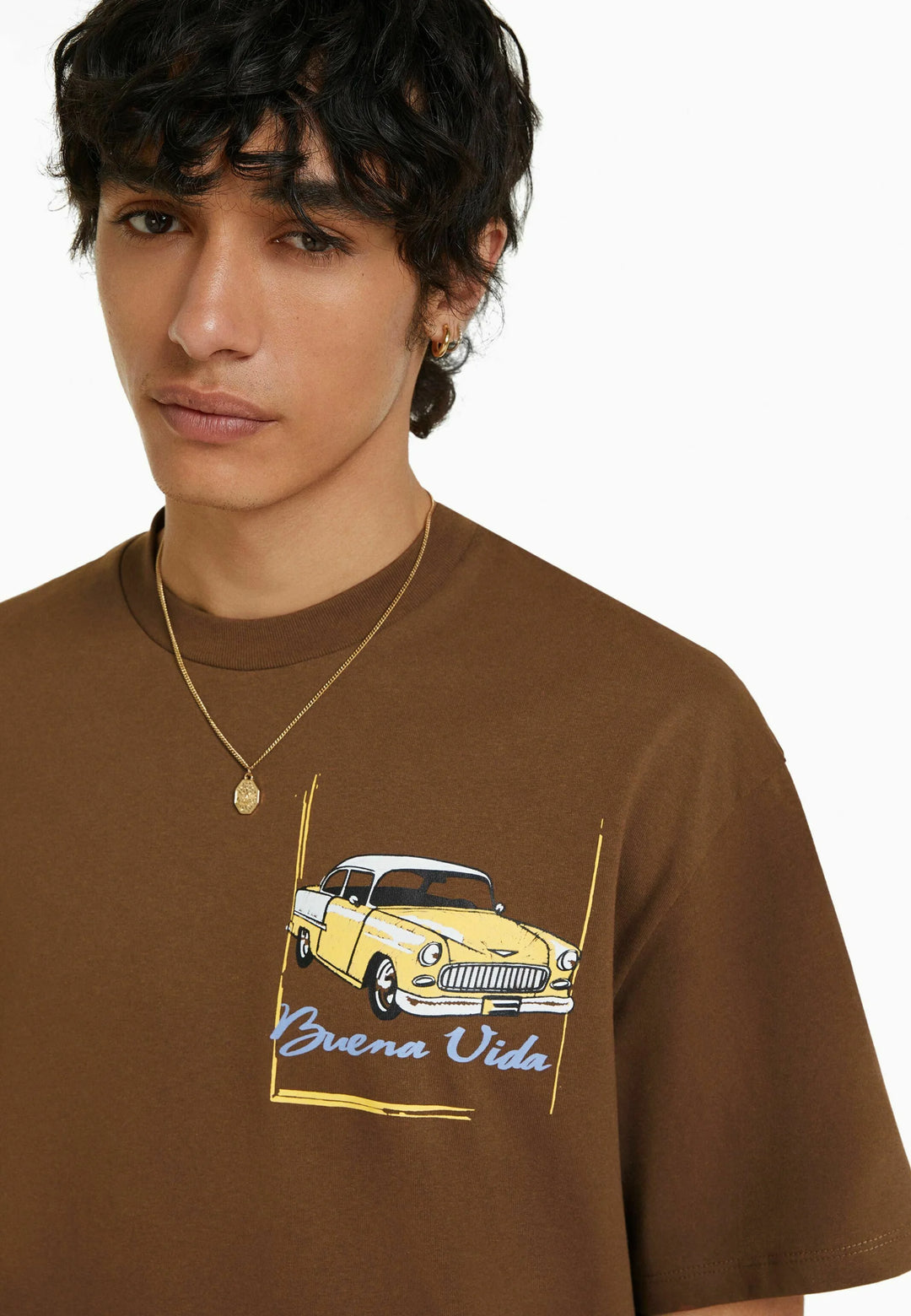 Bershka SHORT SLEEVE BOXY T-shirt in brown