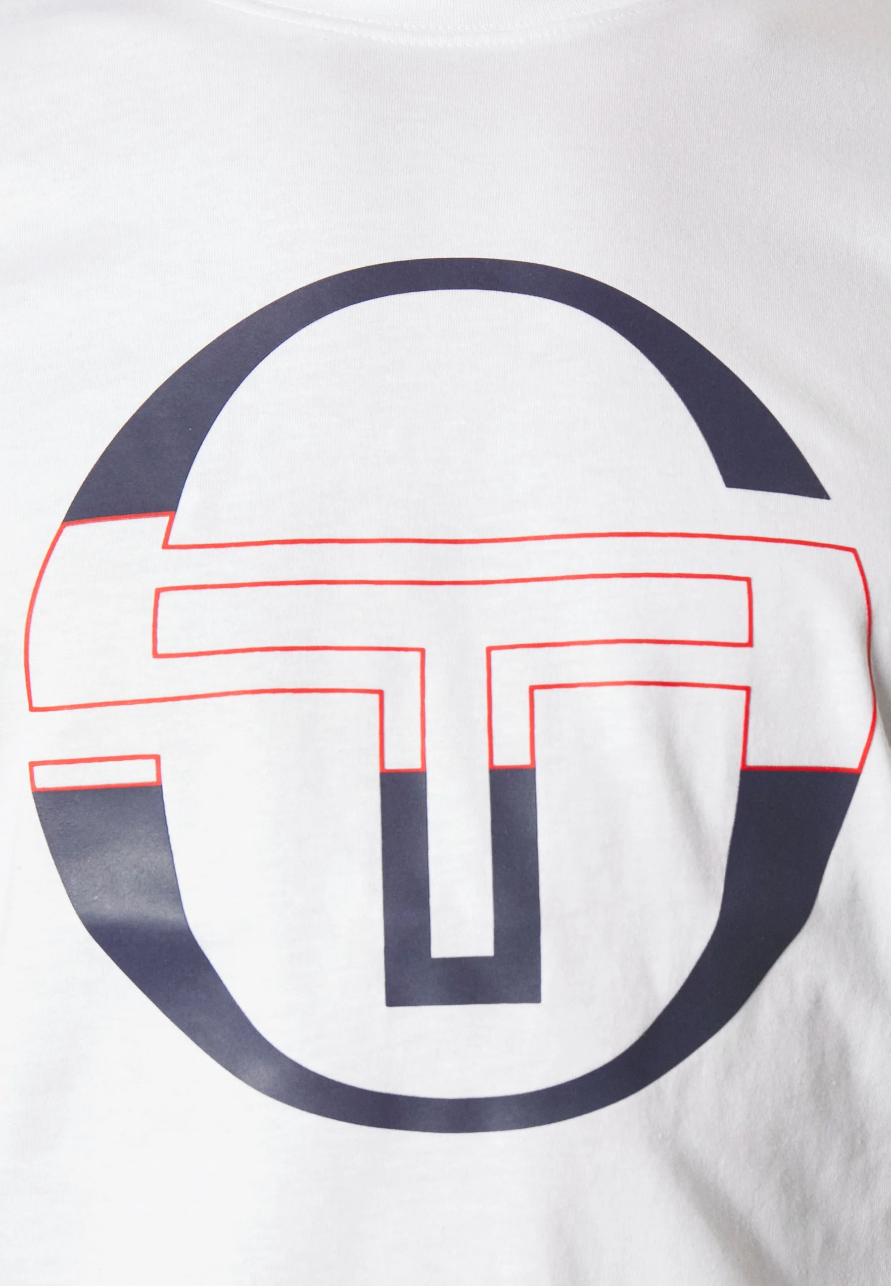 sergio-tacchini-liberis-print-t-shirt-in-white-garmisland