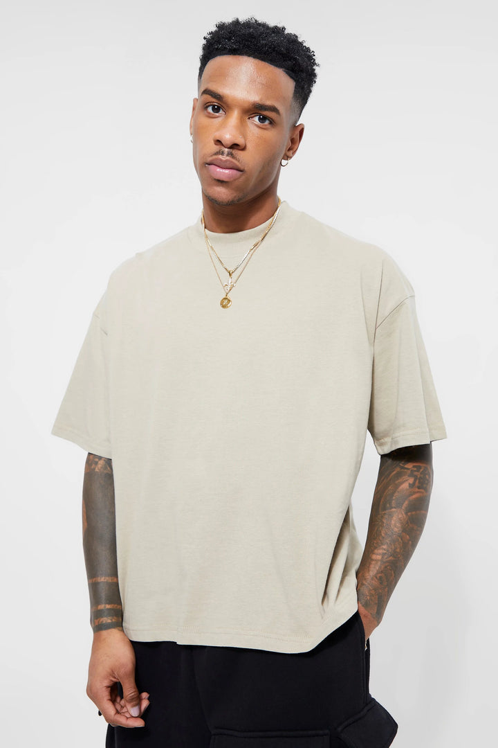 BOOHOOMAN OVERSIZED EXTENDED NECK BOXY T-SHIRT