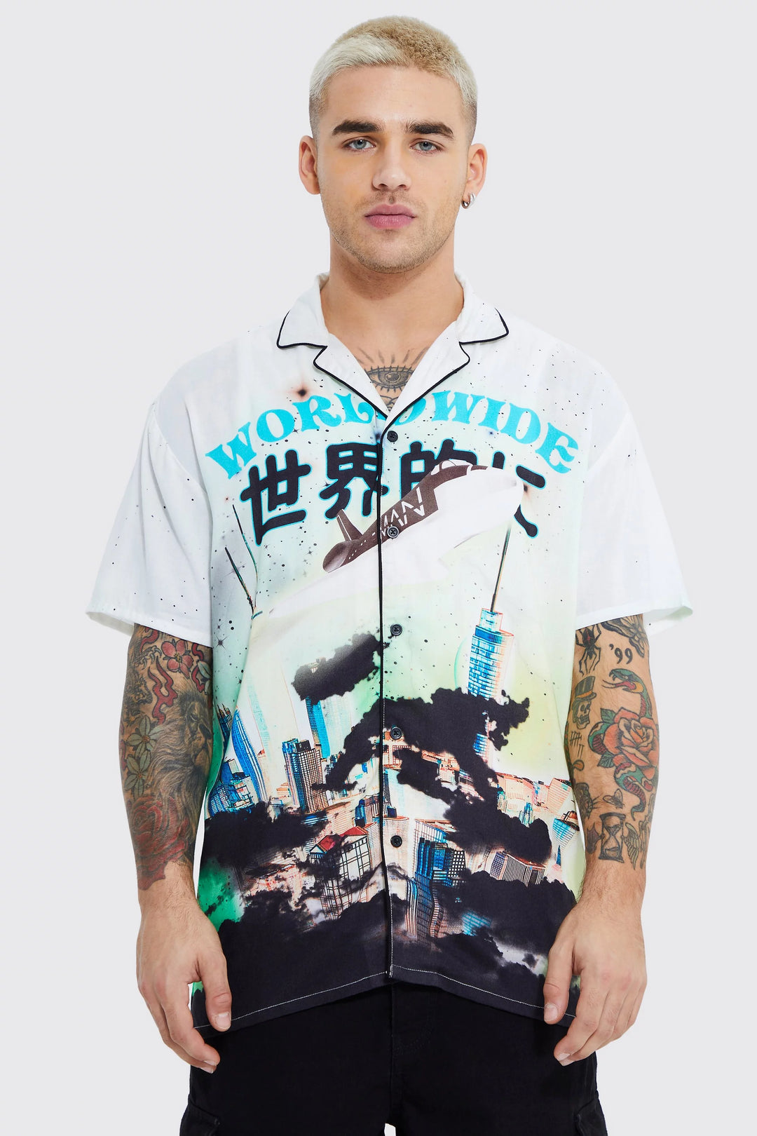 BOOHOOMAN OVERSIZED WORLDWIDE SHIRT ECRU