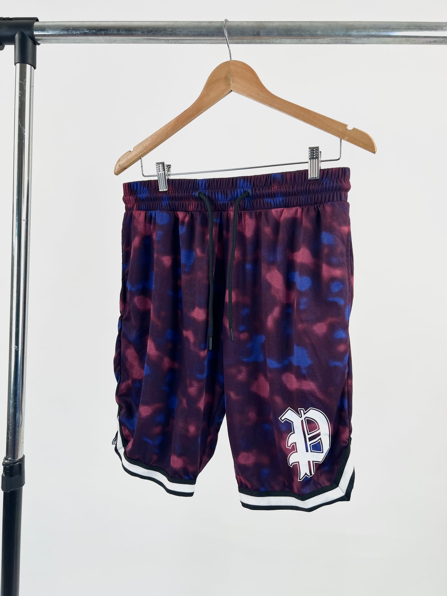 FSBN letter print dye shorts