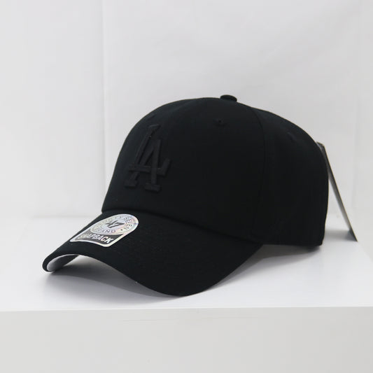 LA adjustable big logo cap in black