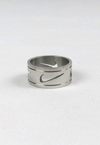 Nike Cut Out repeat ring in silver