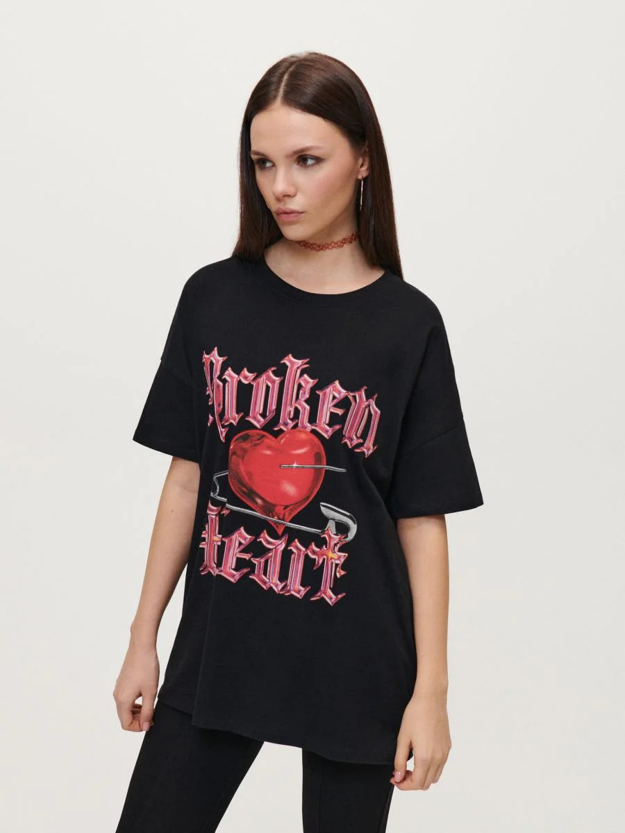 Housebrand broken hearts T-shirt