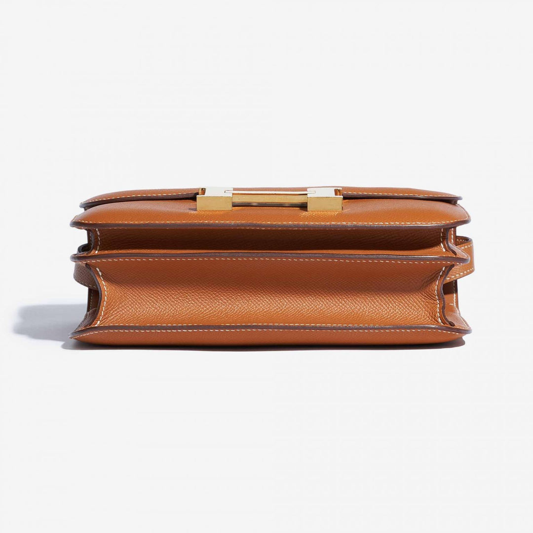 Constance 24 shoulder bag in brown