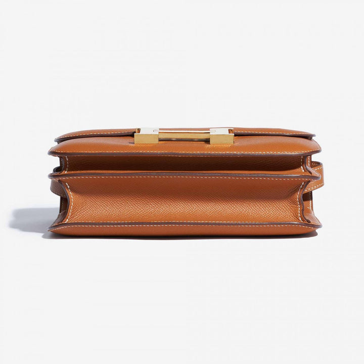 Constance 24 shoulder bag in brown
