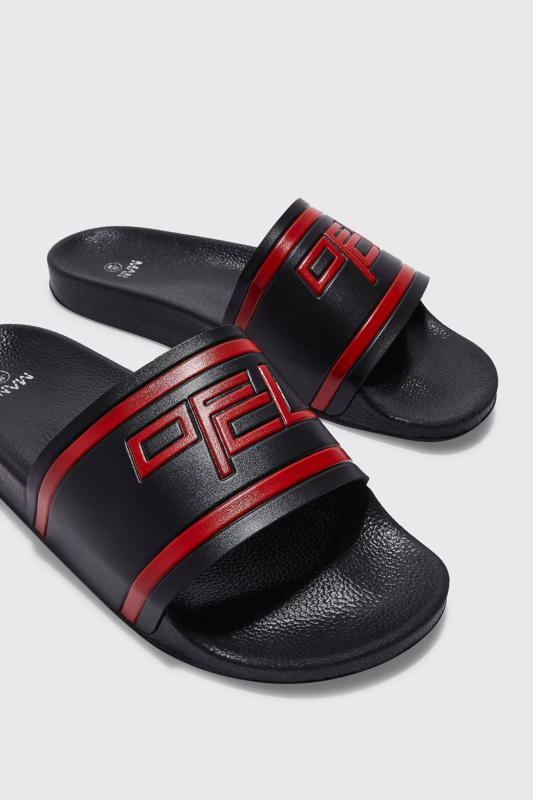 BOOHOOMAN OFCL SLIDES BLACK