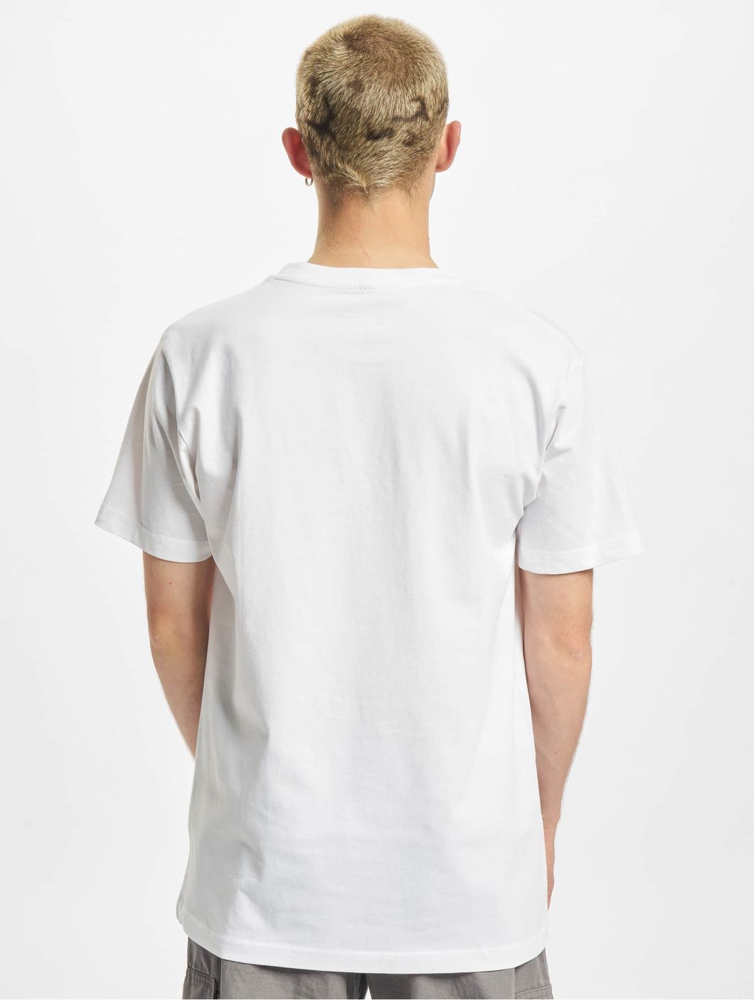 Mister Tee  Men T-Shirt Concrete Society in white
