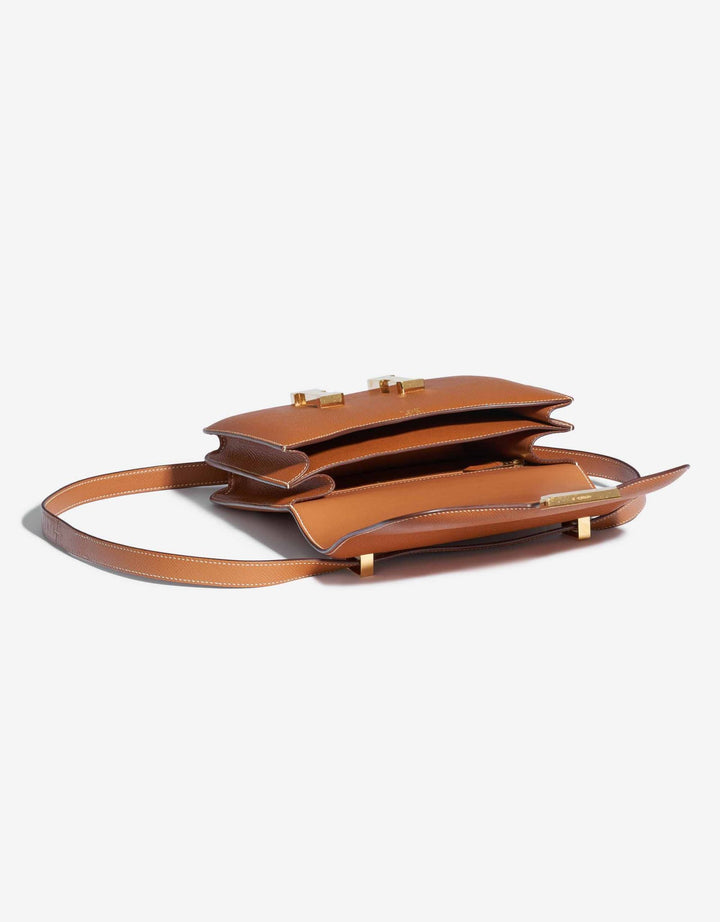 Constance 24 shoulder bag in brown