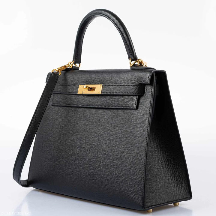 Kelly 28 maxi bag in black