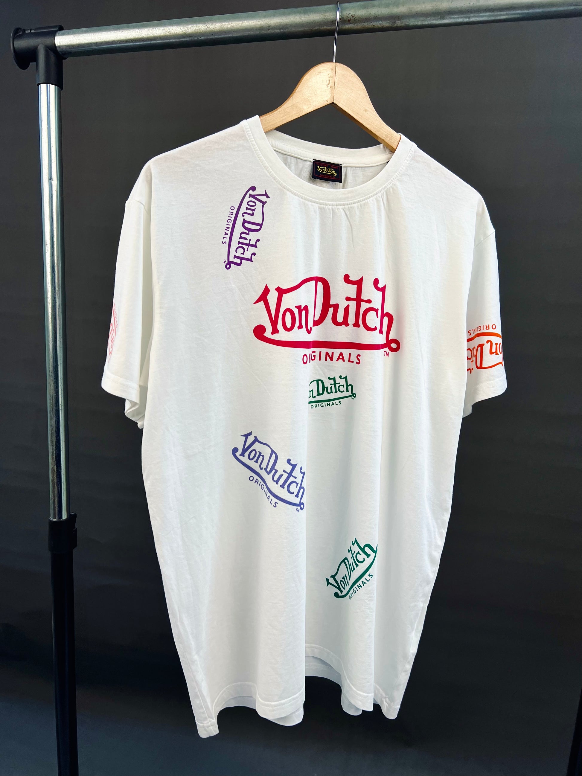 Von Dutch All over print T-shirt in white – Garmisland