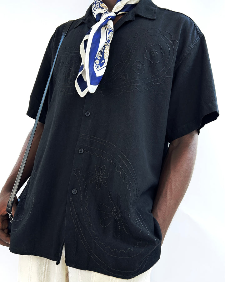 GIESTO Oversized Paisley embroidered linen shirt in black