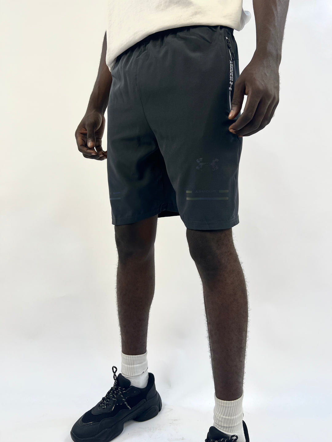 Under Armor Reflective logo shorts in gray