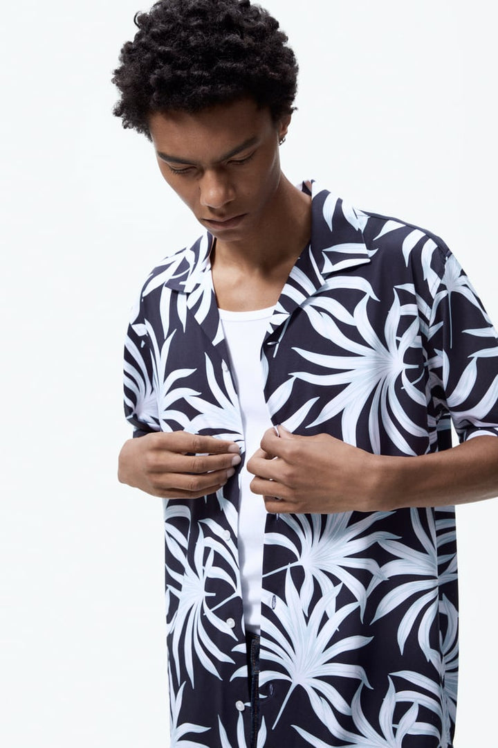 ZARA PALM TREE PRINT STRETCH SHIRT