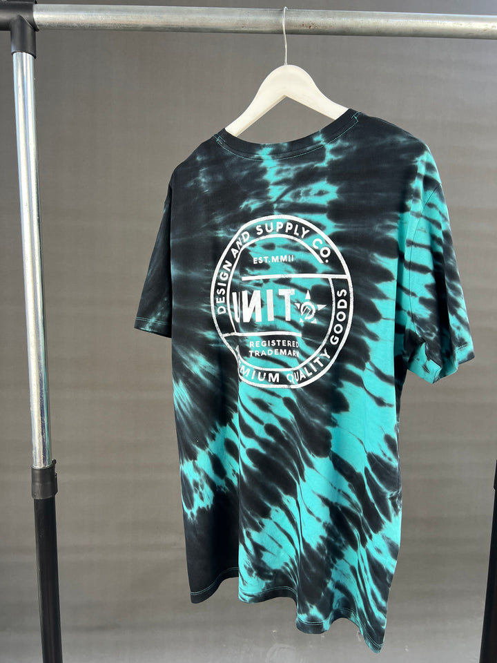 Unit Dyed Backprint T-shirt in black/blue