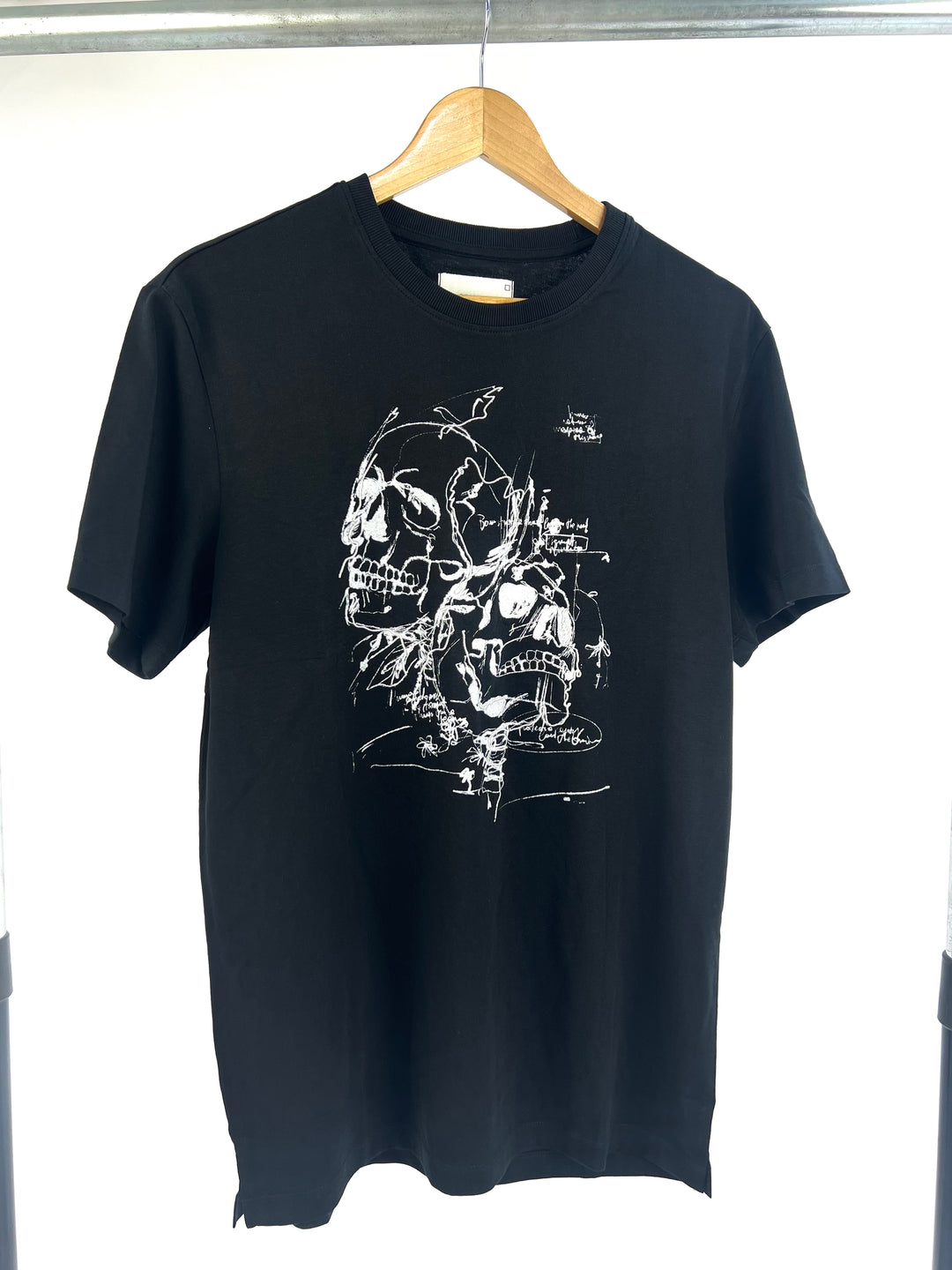 Reserved embroidery skull t-shirt