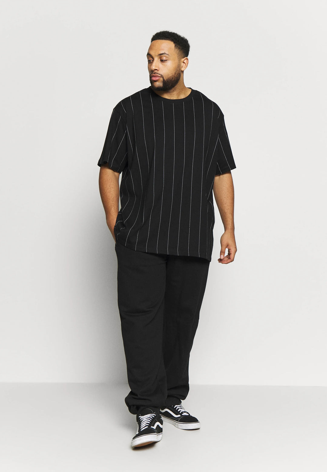 Urban Classics OVERSIZED PINSTRIPE TEE - Print T-shirt