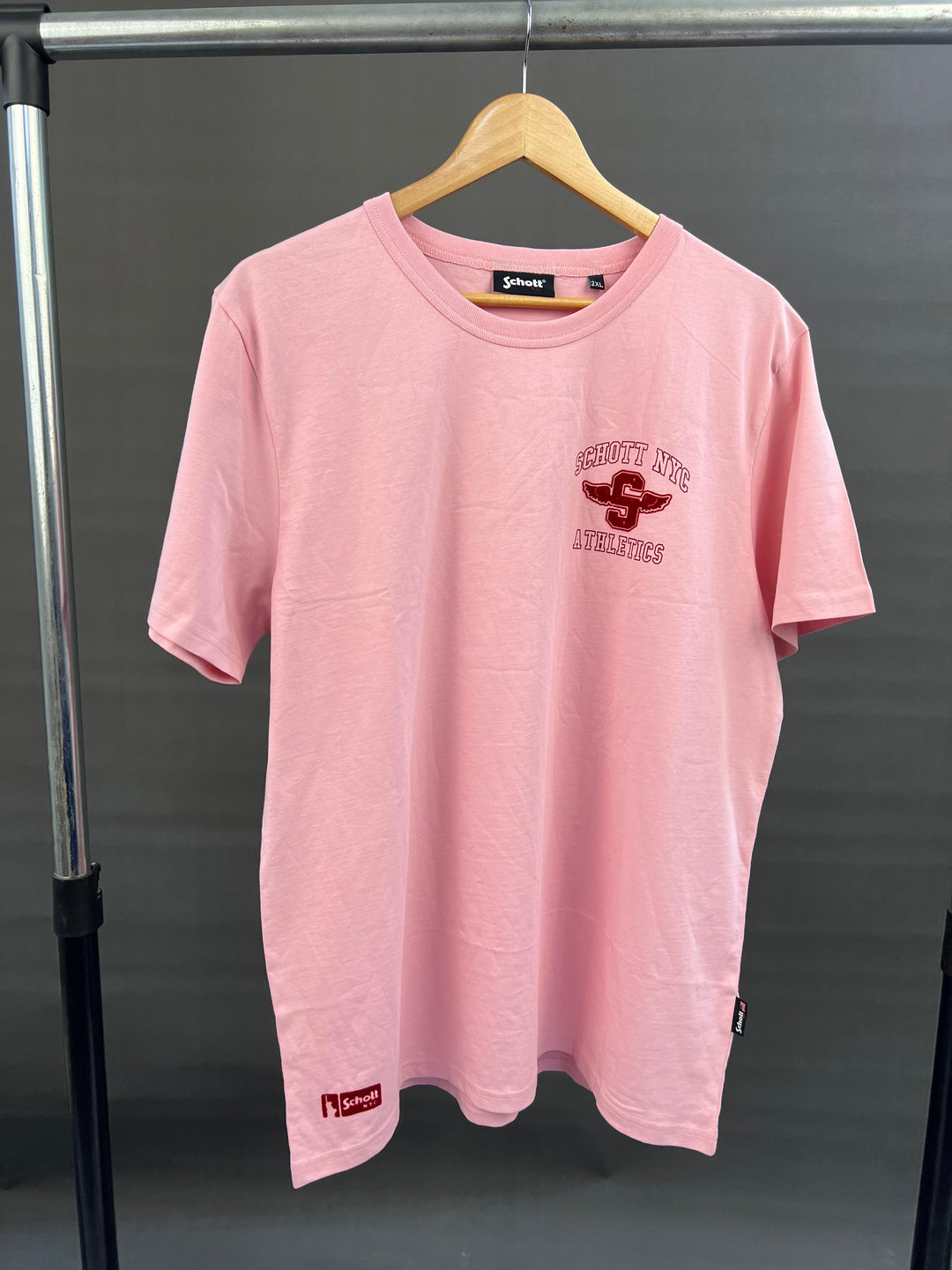 Schott Athletics Print T-shirt in pink