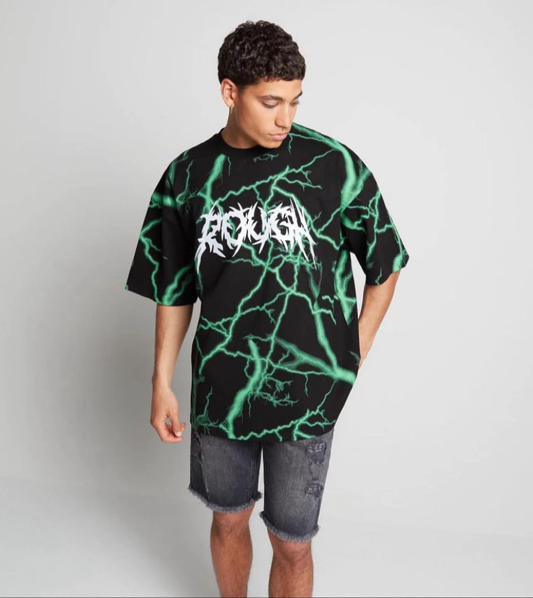 Black squad rough T-shirt in green