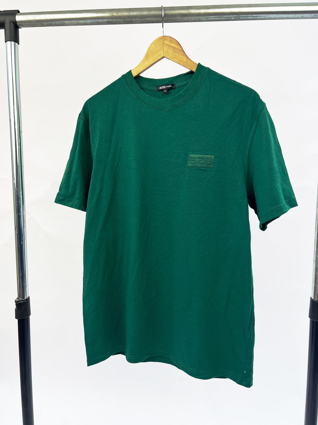 Bizzbee Oversized embroided T-shirt in green