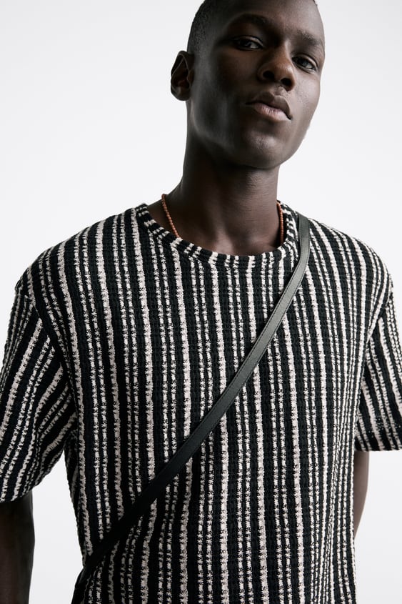 ZARA VERTICAL STRIPE T-SHIRT BLACK / WHITE