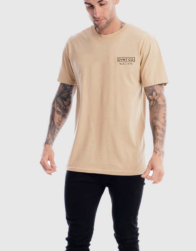 Dvnt text print t-shirt in brown