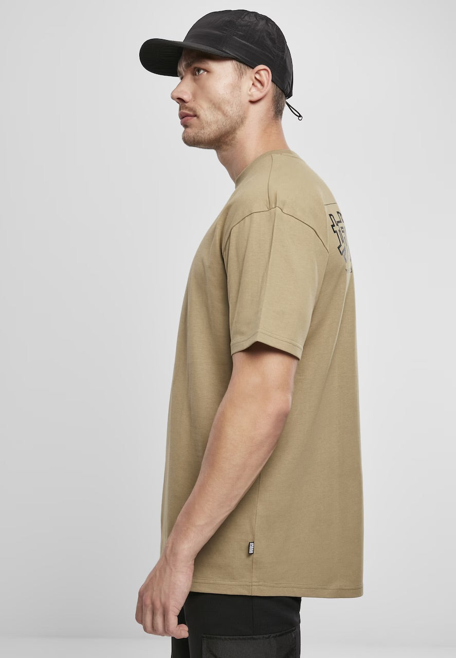 Urban Classics Chinese t-shirt in khaki