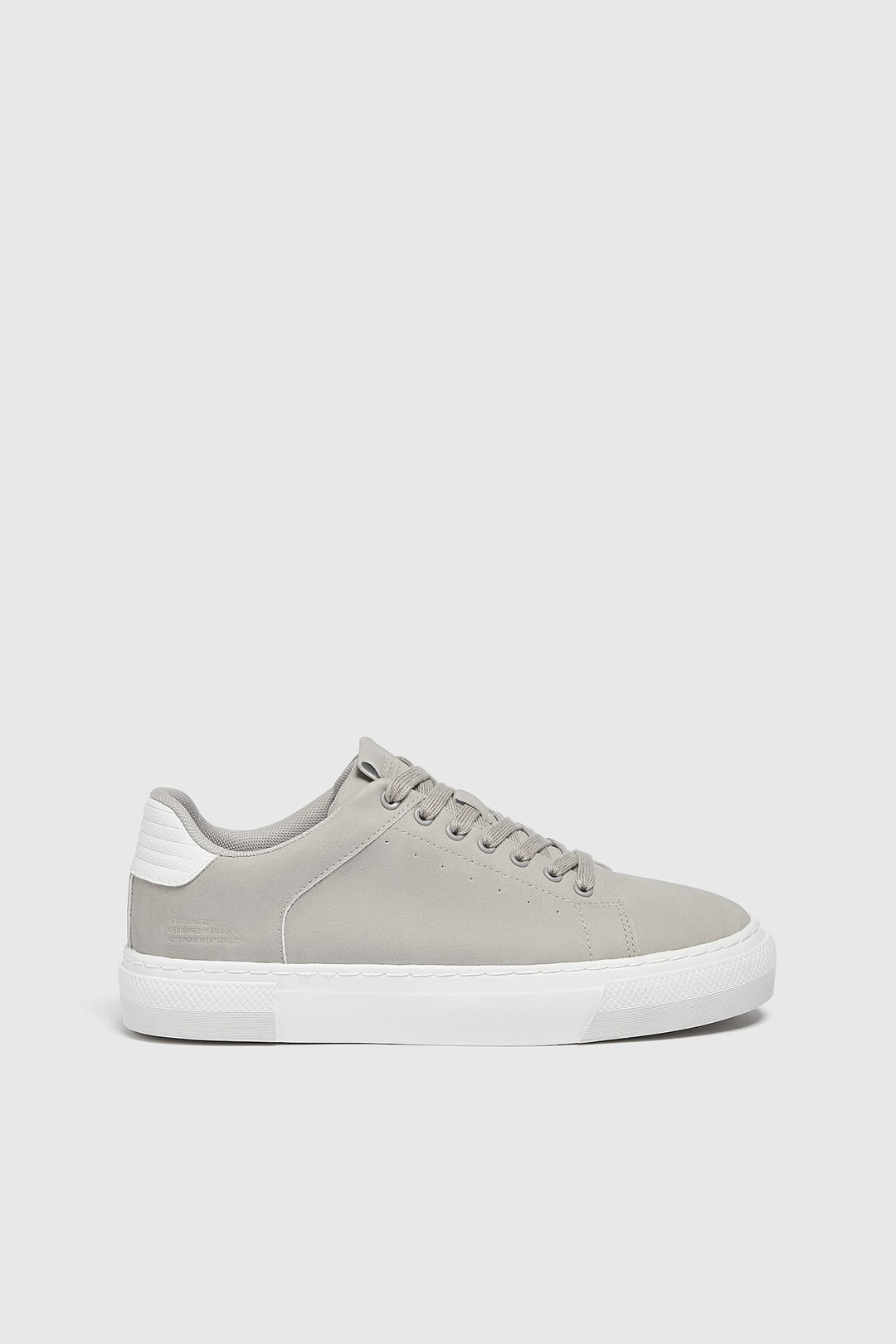 Pull&Bear casual trainers in white