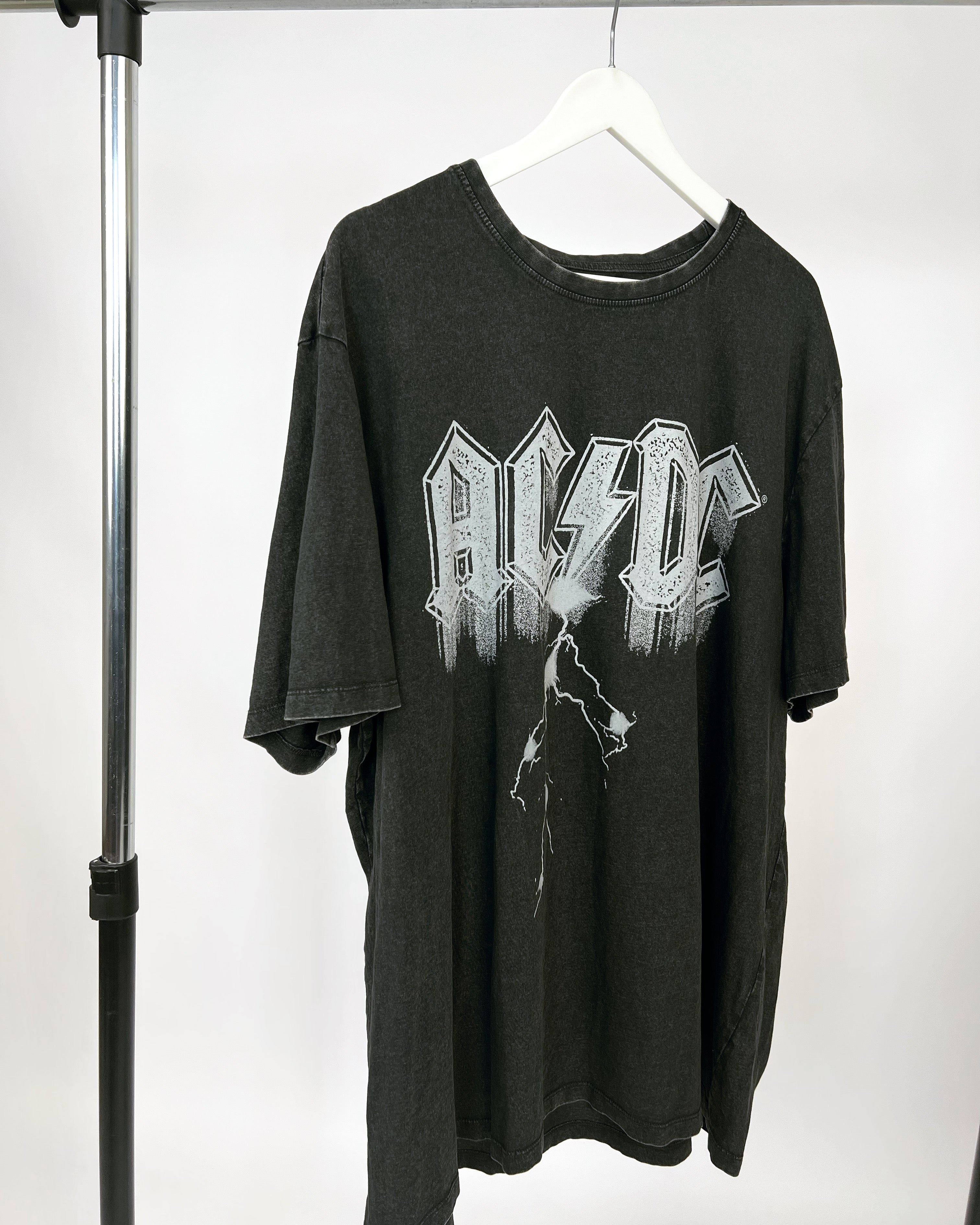 AC DC Print Graphic T-shirt – Garmisland