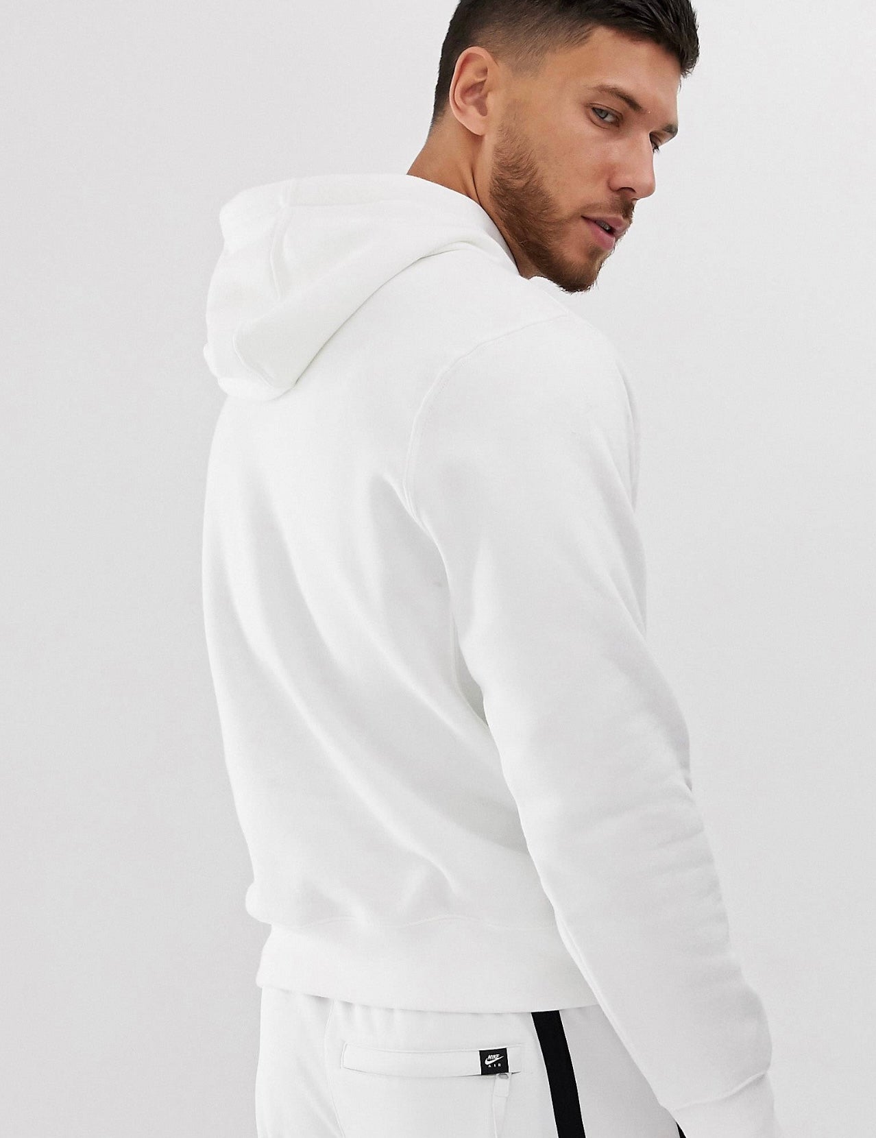 Nike logo print hoodie in white – Garmisland