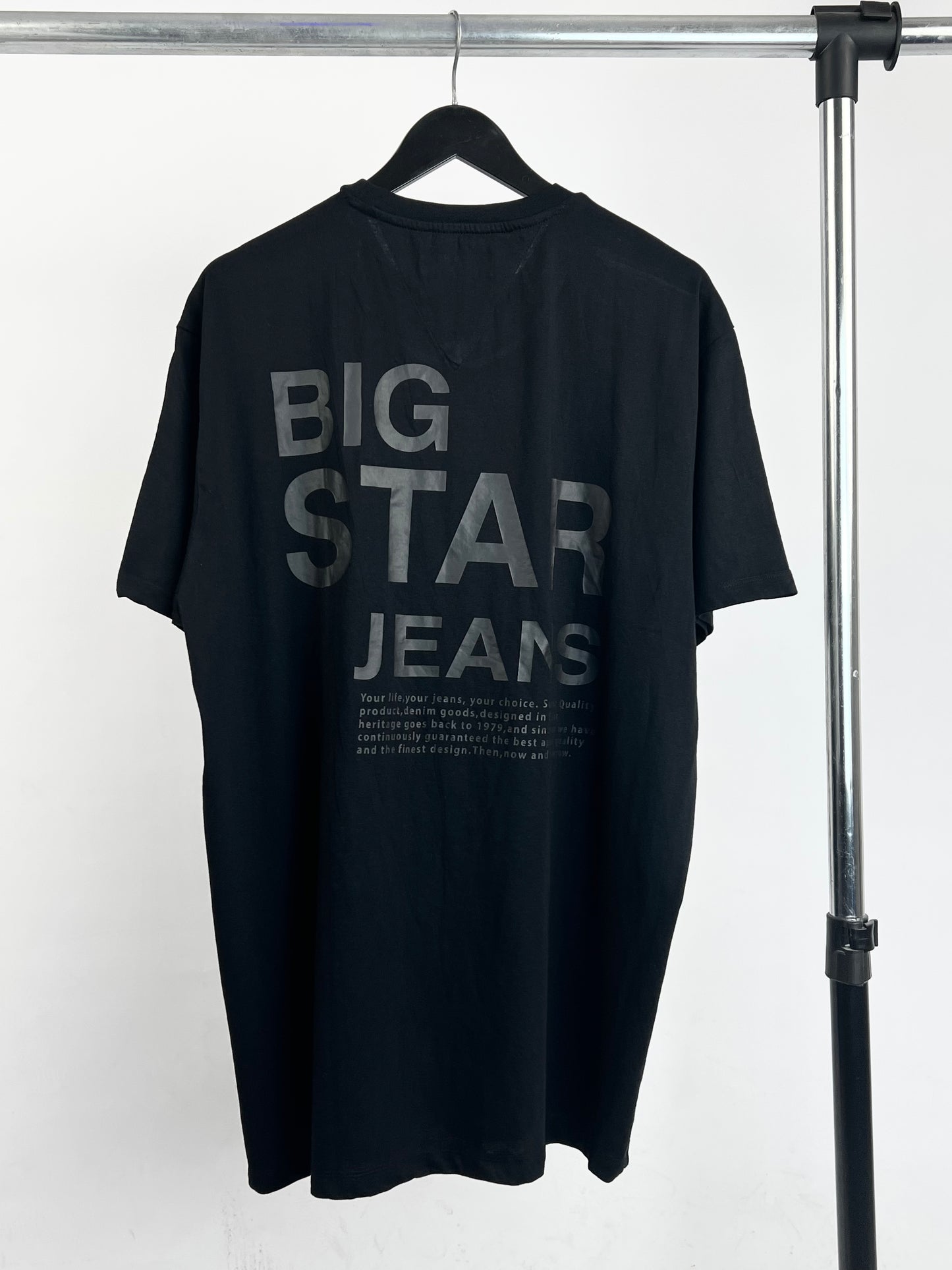 Big Star Jeans Backprint T-shirt in black